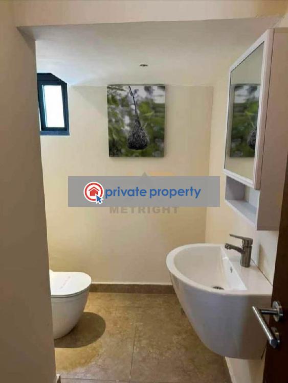 4 bedroom House For Sale &nbsp;oyarifa La Nkwantanang Madina Municipal Accra - 5