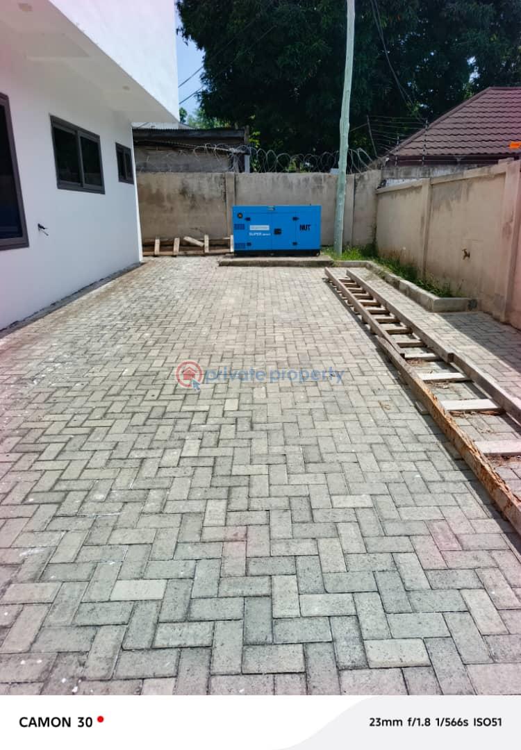 4 bedroom Townhouse For Sale The Browns Realtor , Cantonments (near American Embassy) Own A Premium Townhouse In Cantonments Accra Ghana Cantonments  - 17