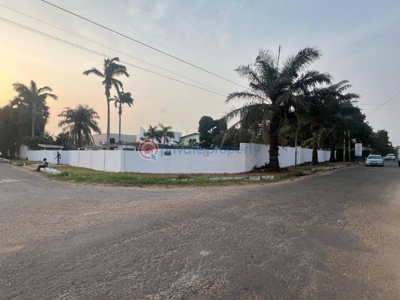 Land For Sale Labone La Dade Kotopon Municipal Accra - 0