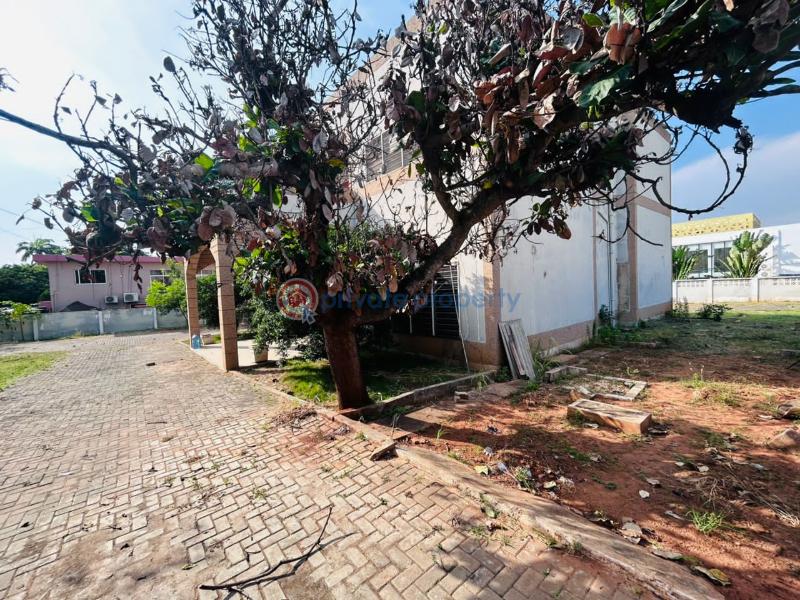 Land For Sale Airport Residential Area Accra - 2