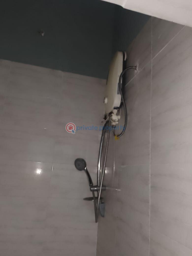 1 bedroom Apartment For Rent The Browns Realtor ,osu Oxford Street Osu Road Accra - 27