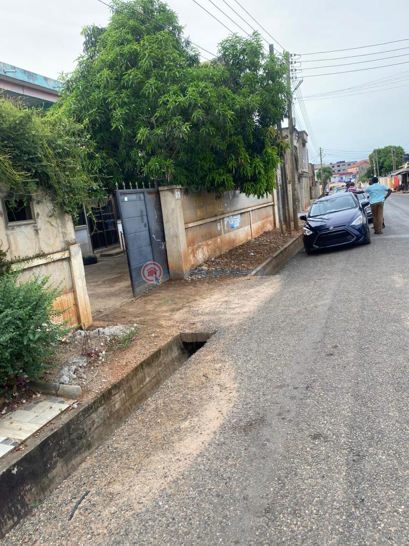 Land For Sale Lapaz Accra - 0