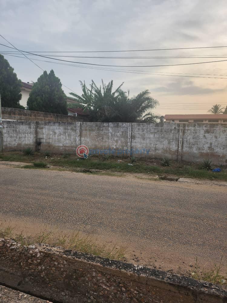 Land For Sale Nyaniba Estates Osu Road Accra - 2