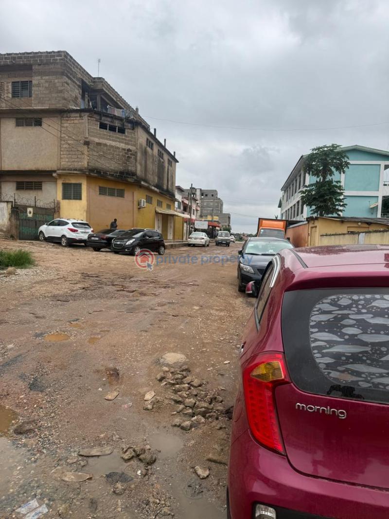 Land For Sale Behind Kateco Kaneshie Accra - 1