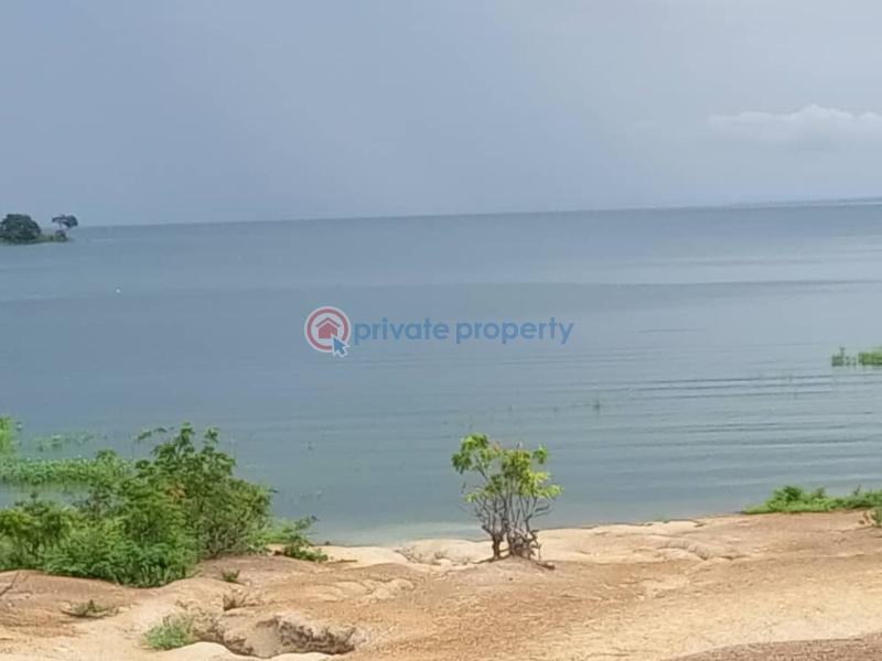 Commercial Land For Sale Kpalime ( Todome ) South Dayi Volta Region - 1
