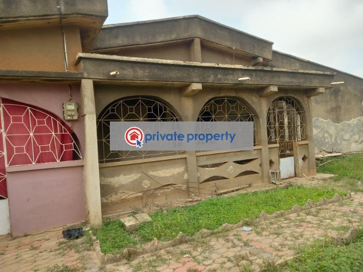 10 bedroom House For Sale &nbsp;afrancho, Near Kronum Suame. Kumasi Metropolitan Ashanti - 1