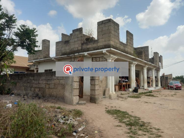10 bedroom House For Sale &nbsp;fawoade on Tafo Pankrono Road. Kumasi Metropolitan Ashanti - 0