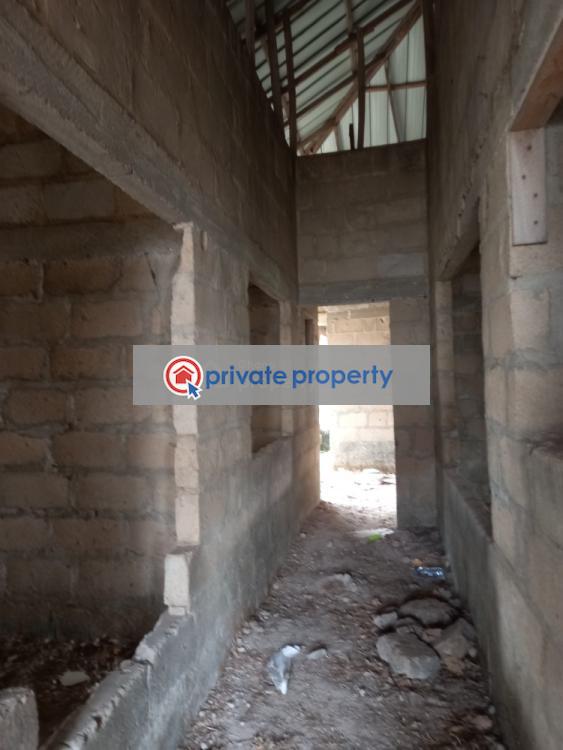 10 bedroom House For Sale &nbsp;asenua After Anwiaa Meduma. Kumasi Metropolitan Ashanti - 12