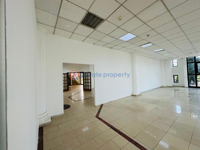 10 bedroom Office Space For Rent Odotei Tsui St. Dzorwulu Accra - 4