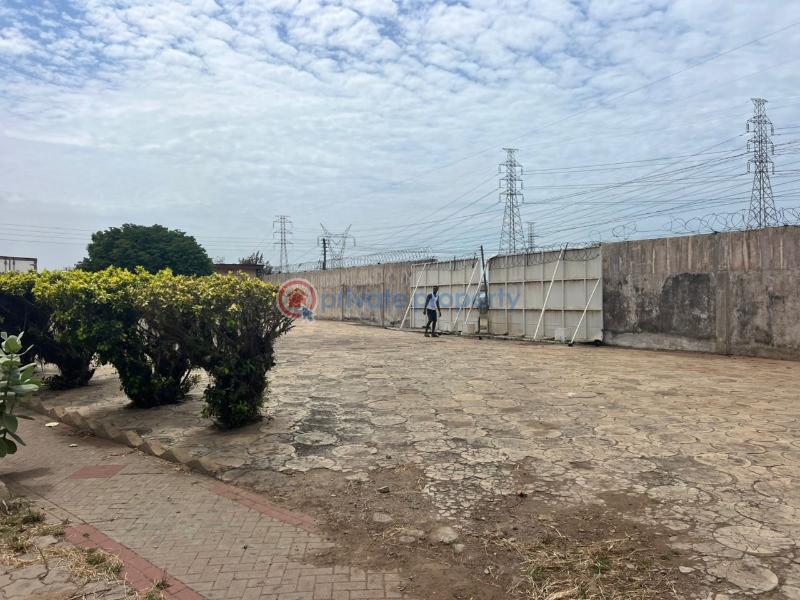 3 bedroom Warehouse For Rent Tema Accra - 3