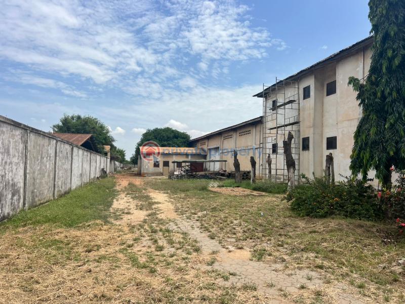 3 bedroom Warehouse For Rent Tema Accra - 2