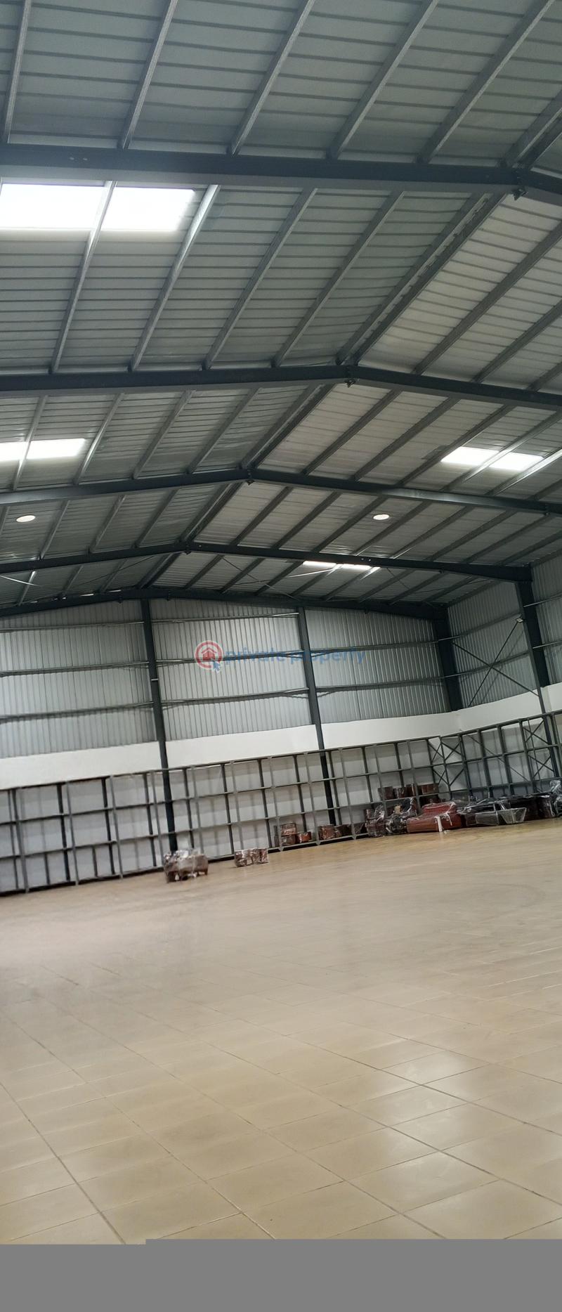 Warehouse For Rent Westland Kisseman. West Legon Achimota Accra - 5
