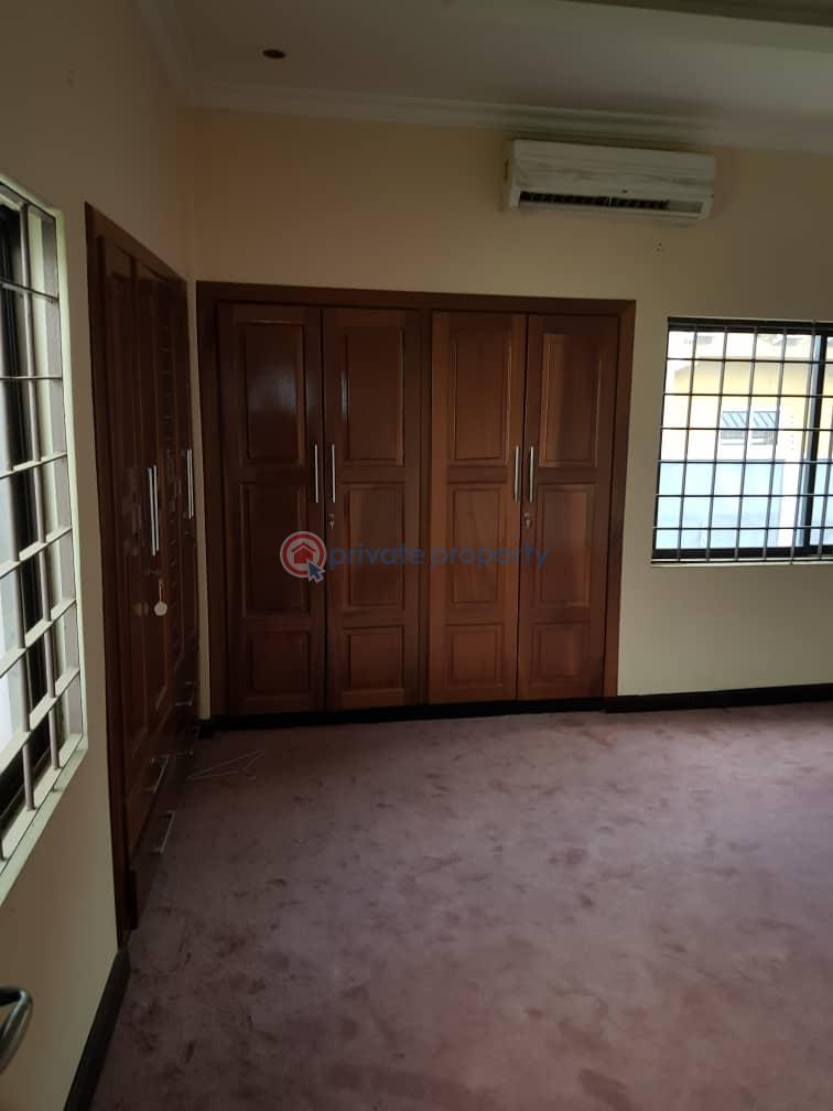 10 bedroom House For Sale Dzorwulu Accra - 7
