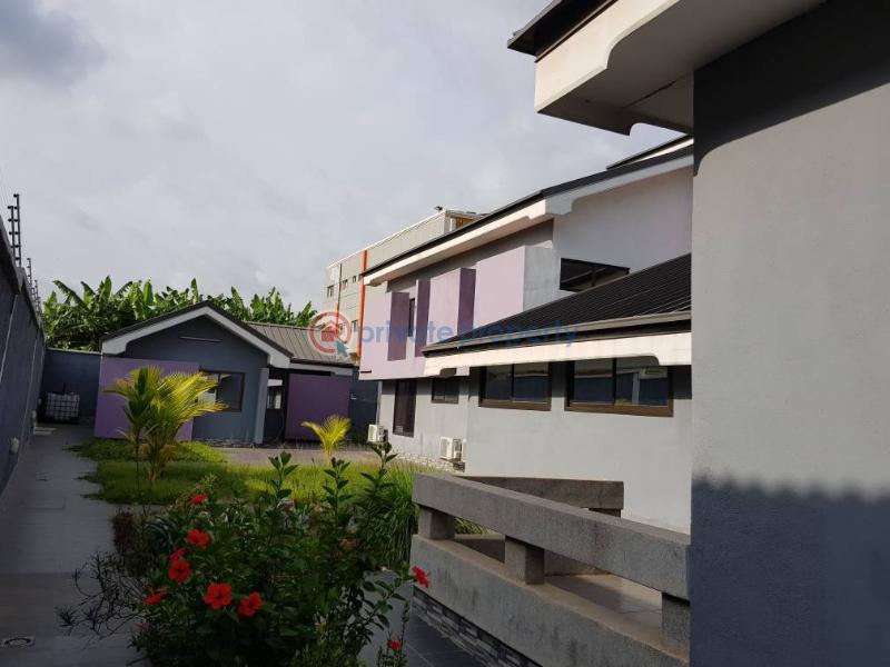 10 bedroom House For Sale Dzorwulu Accra - 3