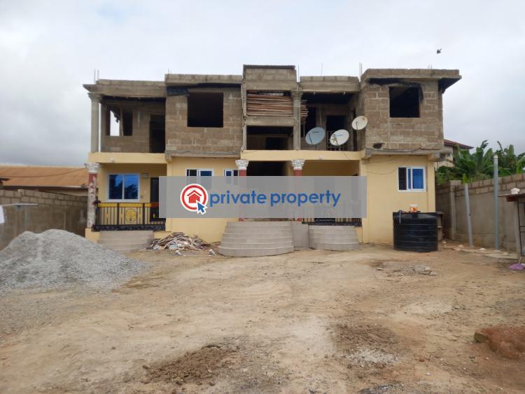 11 bedroom House For Sale &nbsp;tanoso Near The Ipt Traffic Light Kumasi Metropolitan Ashanti - 2