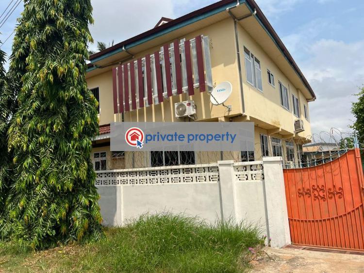 11 bedroom House For Sale &nbsp;tema Community10 Tema Accra - 9