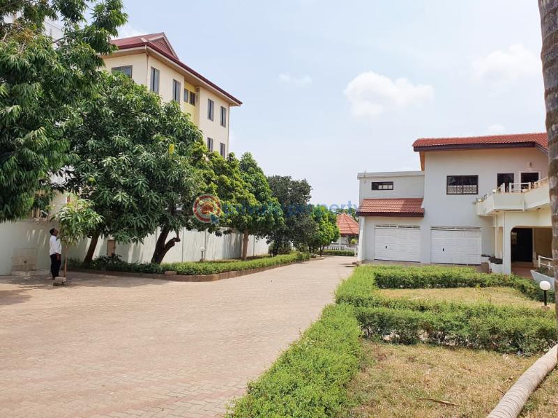 10 bedroom Commercial Property For Rent Haasto Total Haatso Ga East Municipal Accra - 8
