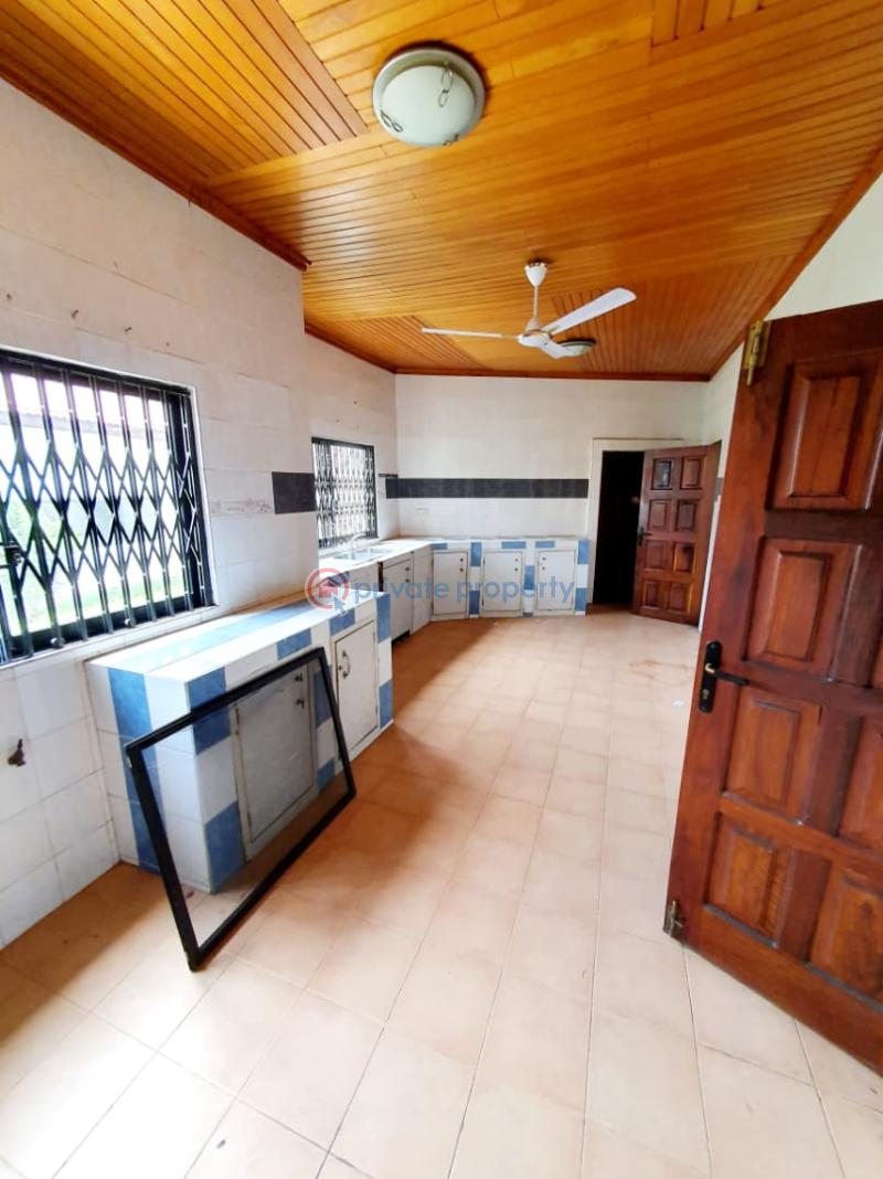 10 bedroom Commercial Property For Rent Haasto Total Haatso Ga East Municipal Accra - 5