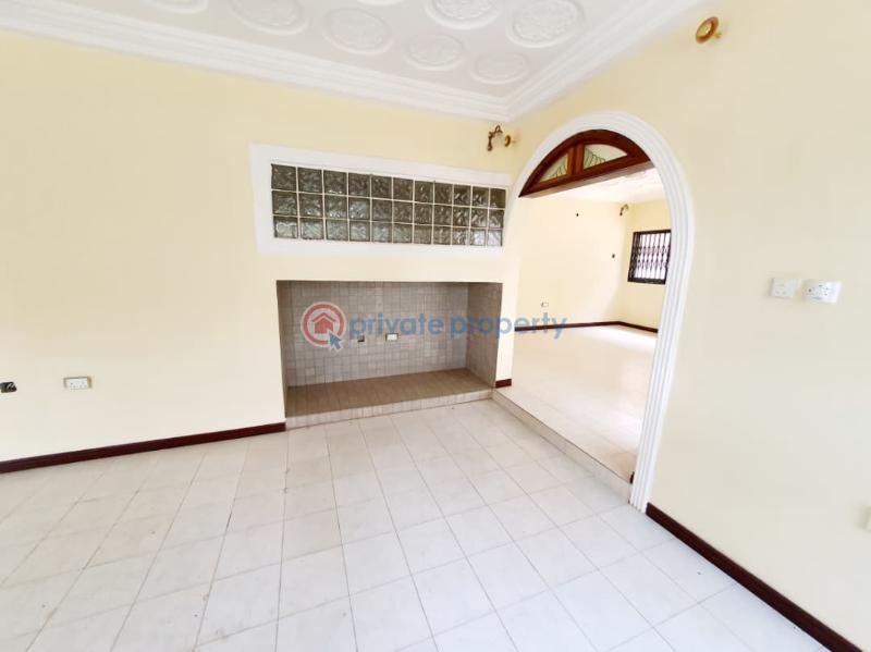 10 bedroom Commercial Property For Rent Haasto Total Haatso Ga East Municipal Accra - 11