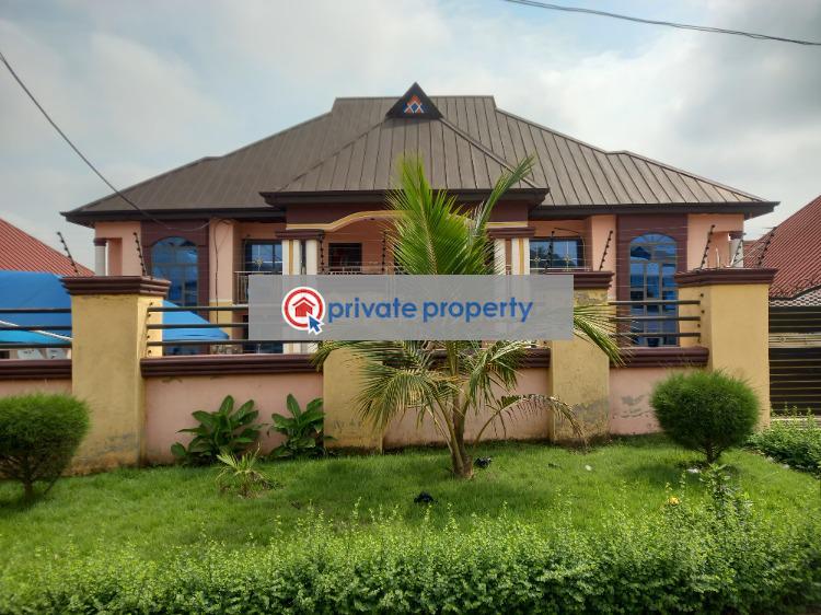 House For Sale &nbsp;kronum Near Suame. Kumasi Metropolitan Ashanti - 4