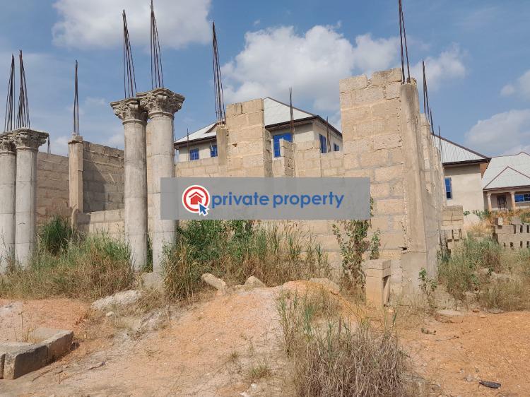 12 bedroom Apartment For Sale &nbsp;kenyasi Abrem On Buokrom Airport Road. Kumasi Metropolitan Ashanti - 1