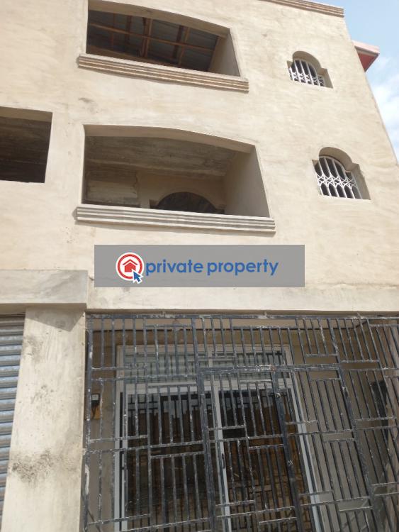 House For Sale &nbsp;saaman Near Kenyasi Bosore. Kumasi Metropolitan Ashanti - 9