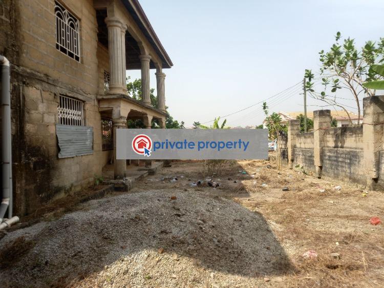 House For Sale &nbsp;kronum Near The Market. Kumasi Metropolitan Ashanti - 5
