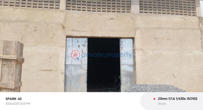Warehouse For Rent Coca Cola Down Spintex. Spintex Road Accra - 4