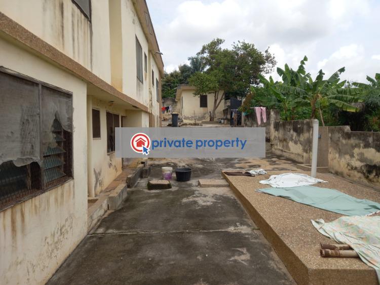 13 bedroom House For Sale &nbsp;breman Kwantwima. Kumasi Metropolitan Ashanti - 4