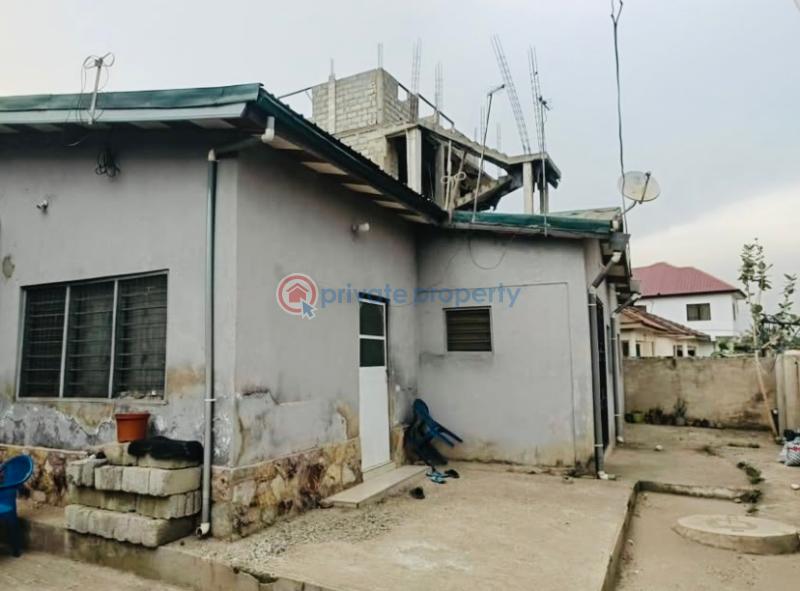 10 bedroom Townhouse For Sale Ashaley Botwe School Junction East Legon Accra - 4