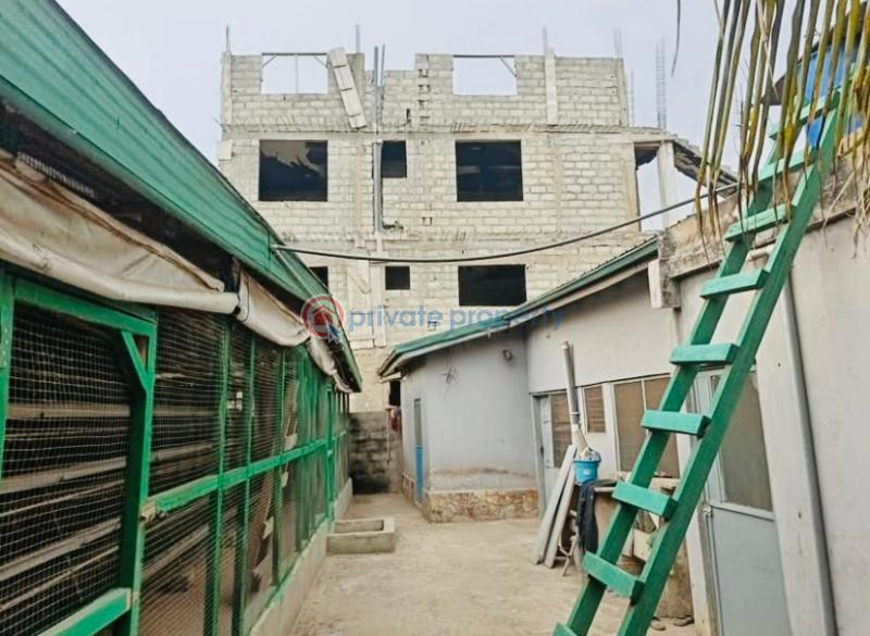 10 bedroom Townhouse For Sale Ashaley Botwe School Junction East Legon Accra - 5