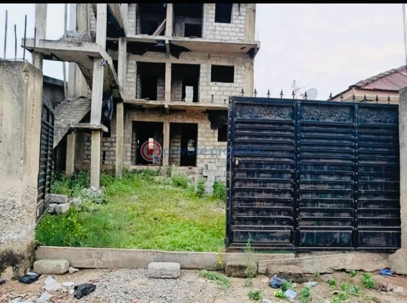 10 bedroom Townhouse For Sale Ashaley Botwe School Junction East Legon Accra - 0