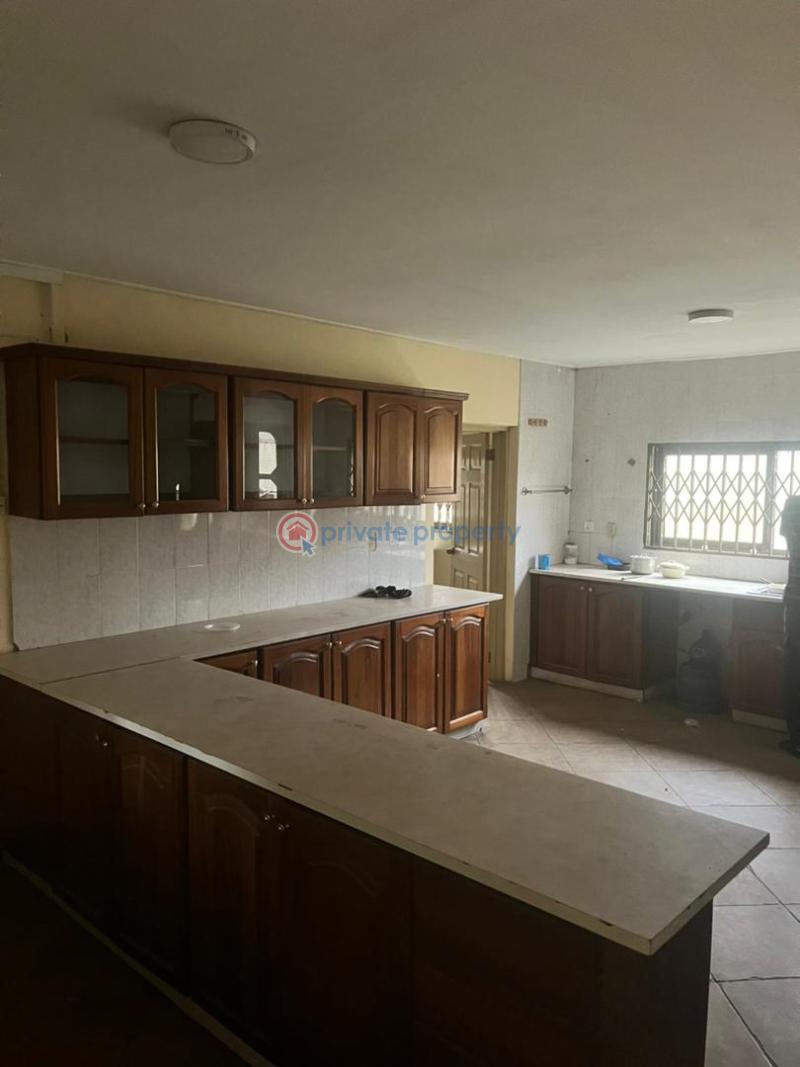 10 bedroom Office Space For Rent Lagos Avenue East Legon Accra - 15
