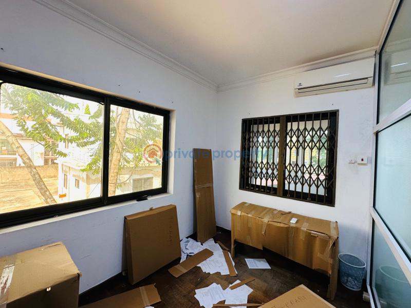 10 bedroom Office Space For Rent Bawaleshie Road East Legon Accra - 6