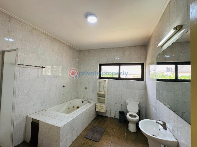 10 bedroom Office Space For Rent Bawaleshie Road East Legon Accra - 7