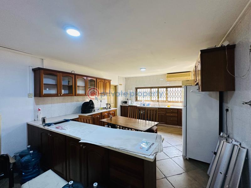 10 bedroom Office Space For Rent Bawaleshie Road East Legon Accra - 15