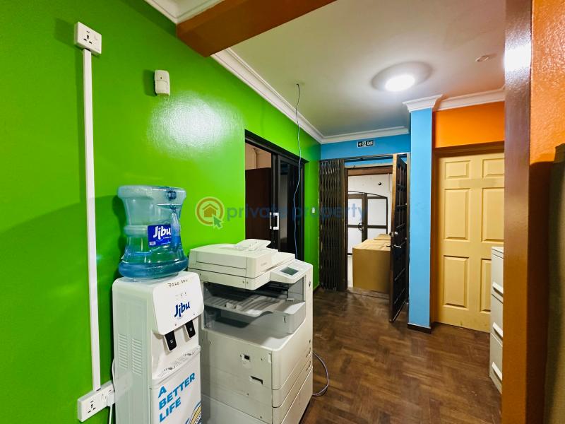 10 bedroom Office Space For Rent Bawaleshie Road East Legon Accra - 19