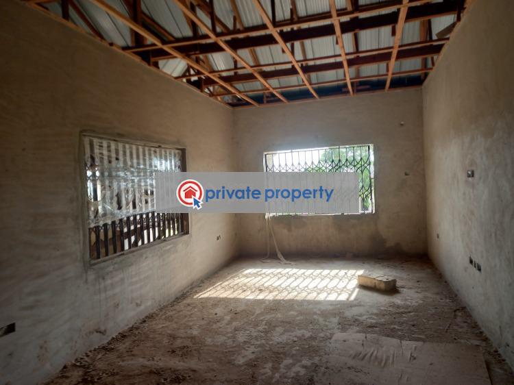 House For Sale &nbsp;esereso Near Atonsu. Kumasi Metropolitan Ashanti - 12