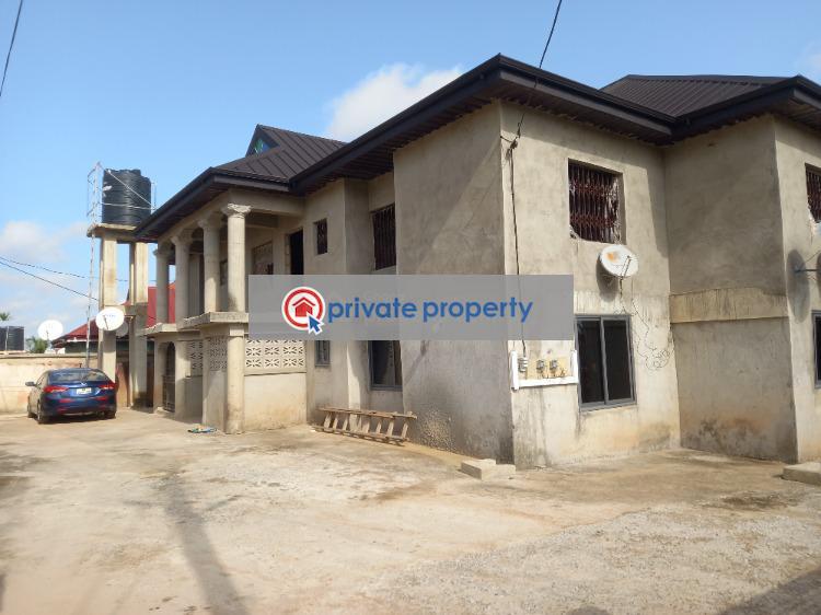 House For Sale &nbsp;esereso Near Atonsu. Kumasi Metropolitan Ashanti - 5