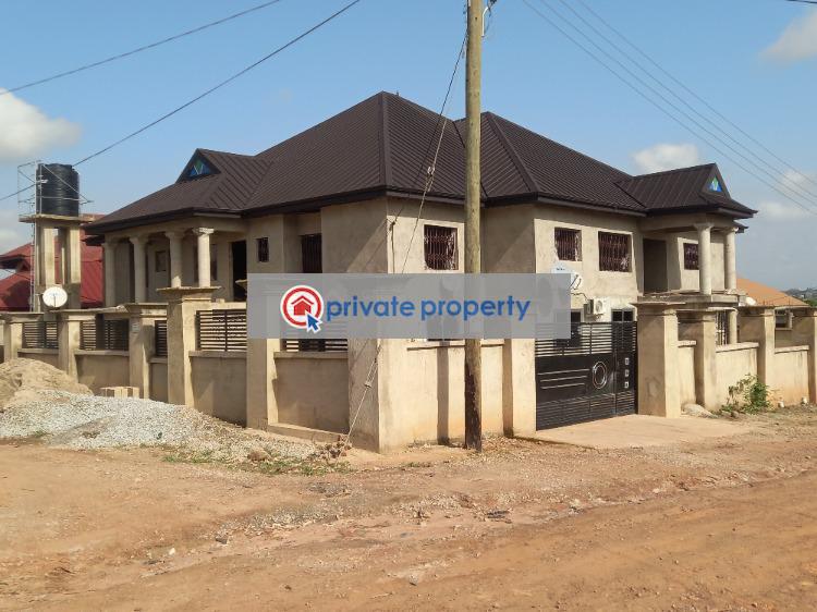 House For Sale &nbsp;esereso Near Atonsu. Kumasi Metropolitan Ashanti - 1