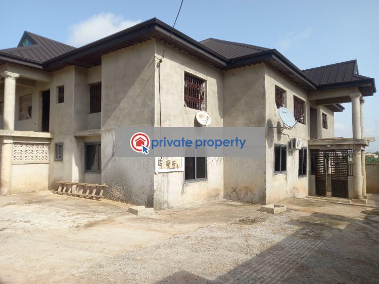 House For Sale &nbsp;esereso Near Atonsu. Kumasi Metropolitan Ashanti - 4