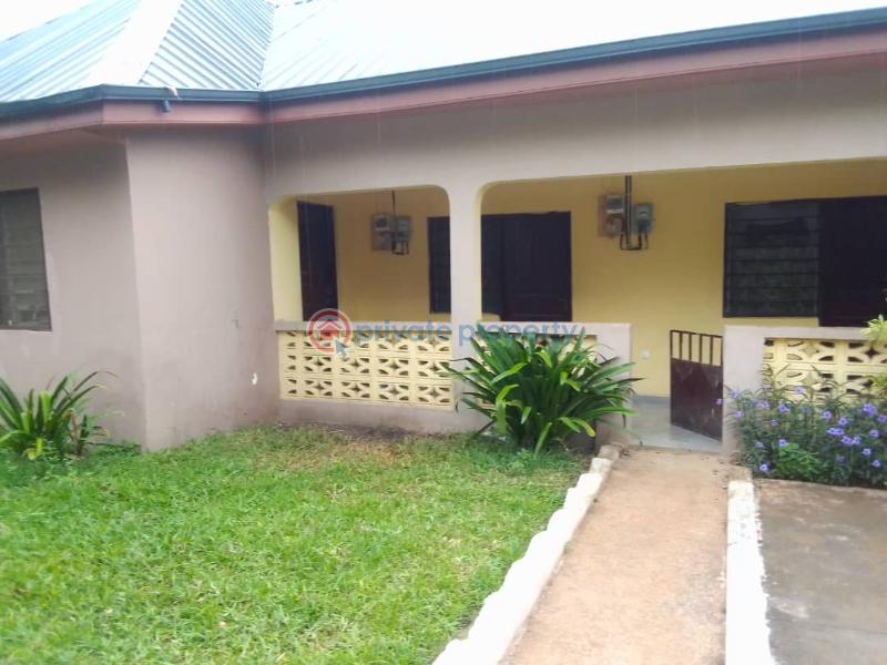10 bedroom Apartment For Sale Seven Days Area Ofankor Accra - 10