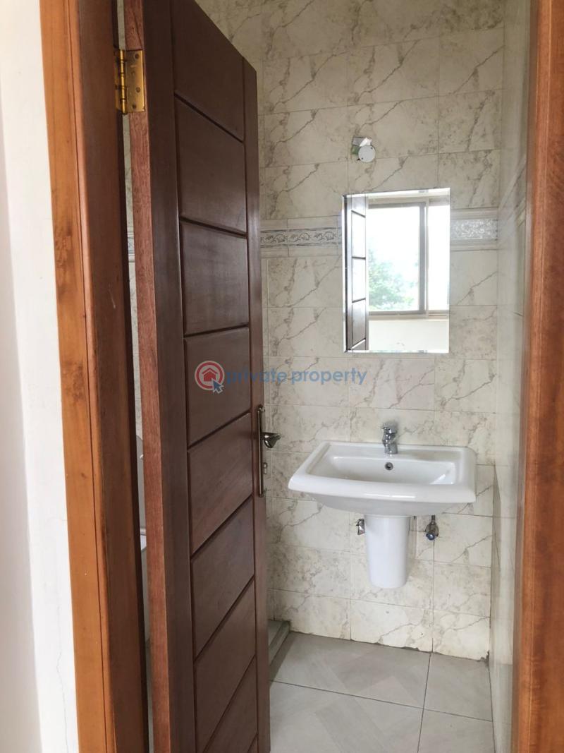 10 bedroom Office Space For Rent Labone La Dade Kotopon Municipal Accra - 8