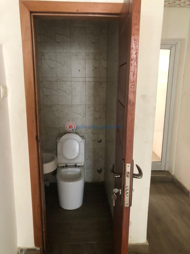 10 bedroom Office Space For Rent Labone La Dade Kotopon Municipal Accra - 7