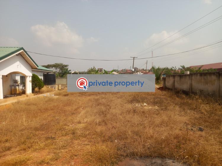 House For Sale &nbsp;konkori On Ahodwo Sokoban Road. Kumasi Metropolitan Ashanti - 7
