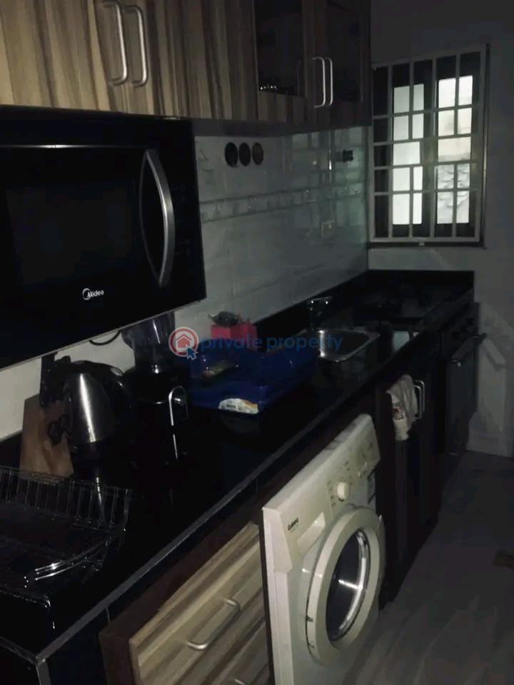 1 bedroom Apartment Short let Ako Adjei Osu Accra - 0