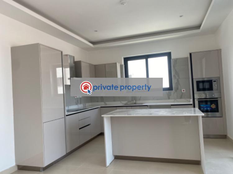 2 bedroom Apartment For Sale North Labone Accra - 12