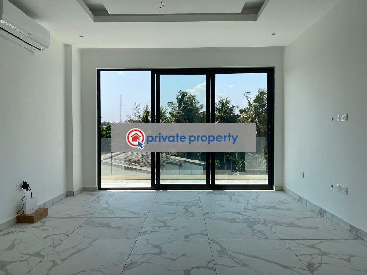 2 bedroom Terraced Duplex For Sale Cantonments Accra - 3