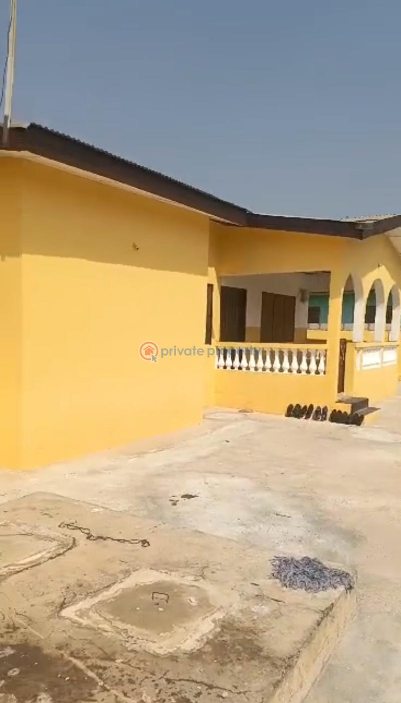 2 bedroom Detached Bungalow For Sale Opeikuma Kasoa Awutu-Senya East Central Region - 0