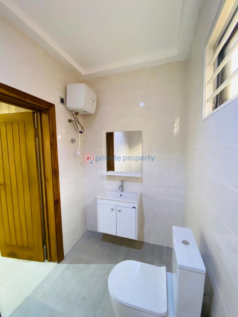 2 bedroom House For Sale Just Behind The Achimota Shopping Mall Close To The Achimota Mall Accra - 3